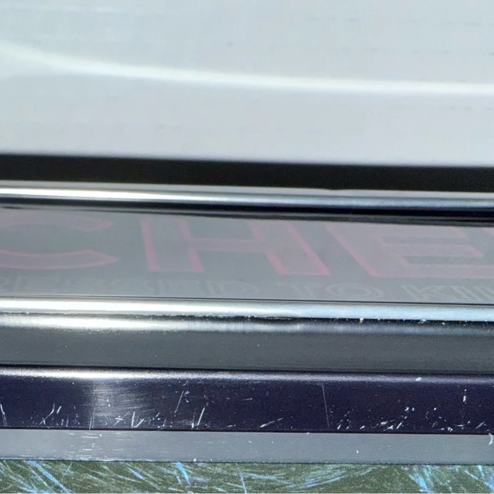 Rare Cher Thermal Metal Lunchbox Themed Dressed To Kill tour 2013 collectible - Picture 7 of 11